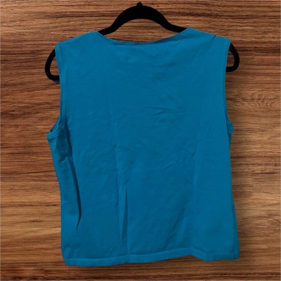 Chico’s Sleeveless Tee - Picture 2 of 5